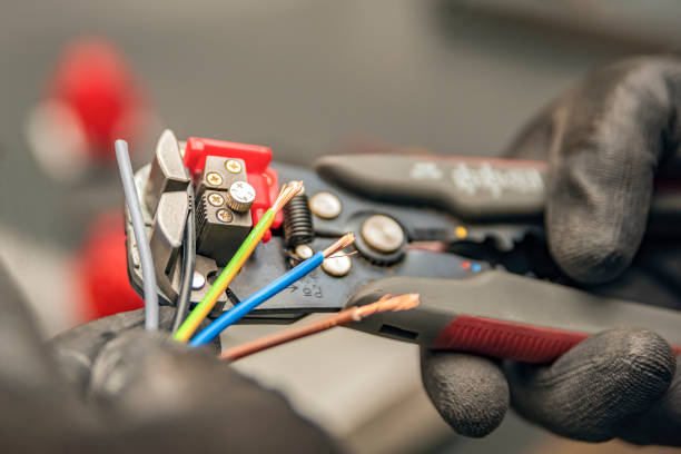 Best Electrical Outlet Repair  in Montegut, LA