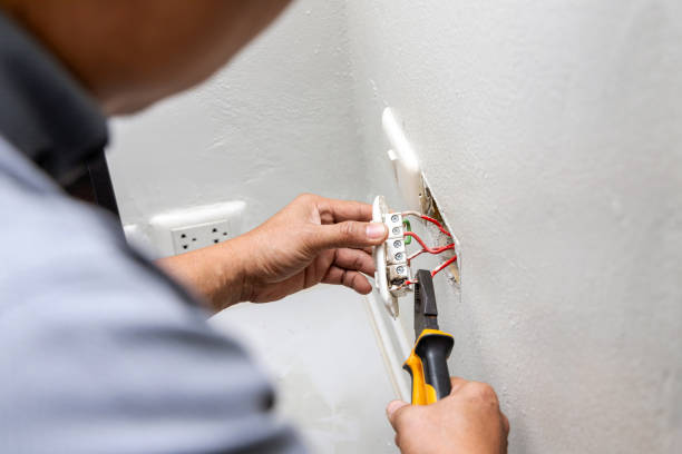 Best Ceiling Fan Installation Electrician  in Montegut, LA